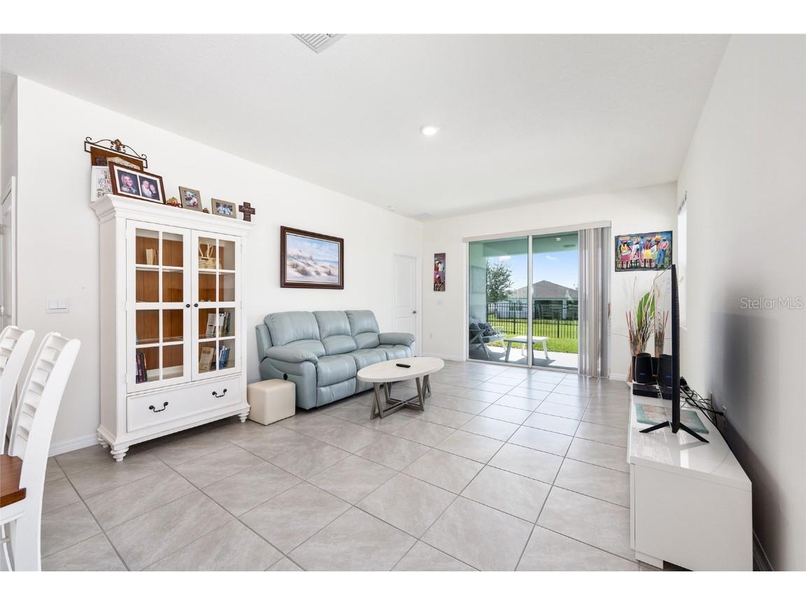 8004 Penrose Place Wildwood FL 34785 G5103647 image16