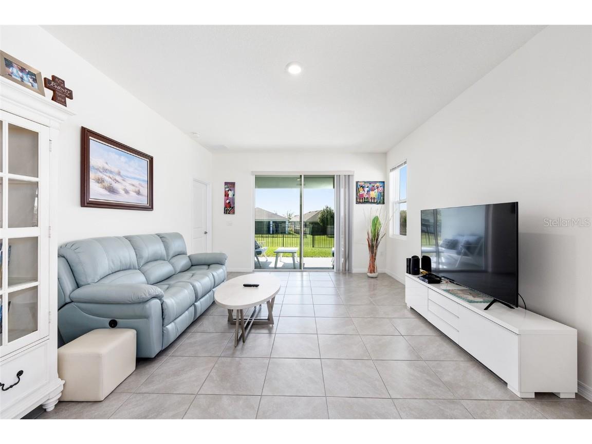 8004 Penrose Place Wildwood FL 34785 G5103647 image17