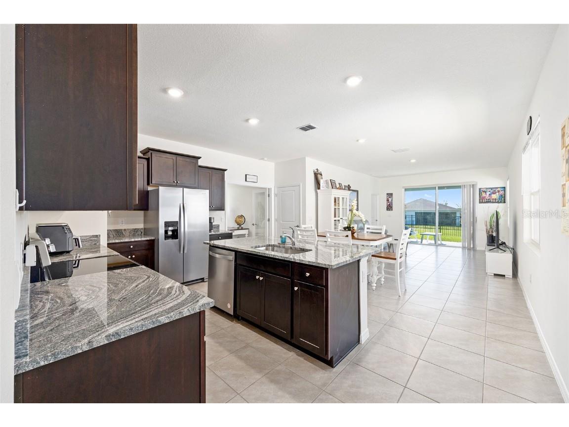 8004 Penrose Place Wildwood FL 34785 G5103647 image9