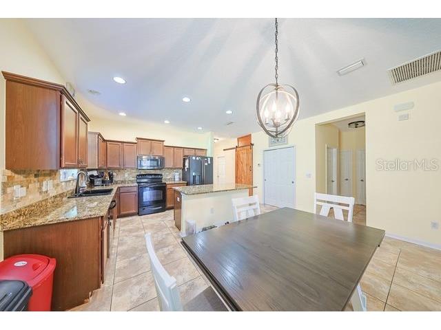 8005 112th Avenue E Parrish FL 34219 A4670473 image5