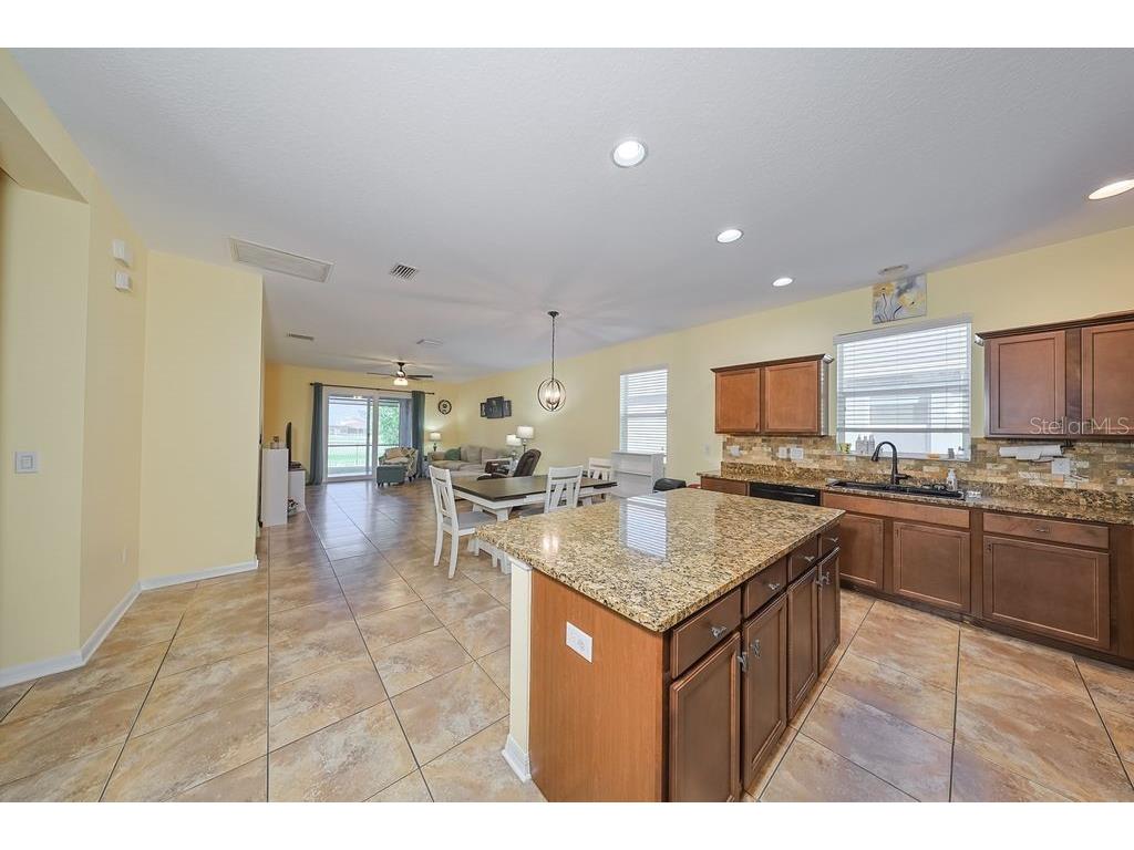 8005 112th Avenue E Parrish FL 34219 A4670473 image6