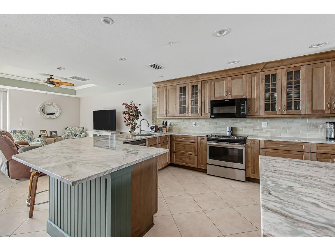 8005 Bay Pointe Drive Englewood FL 34224 - INTRACOASTAL WATERWAY D6145400 image17