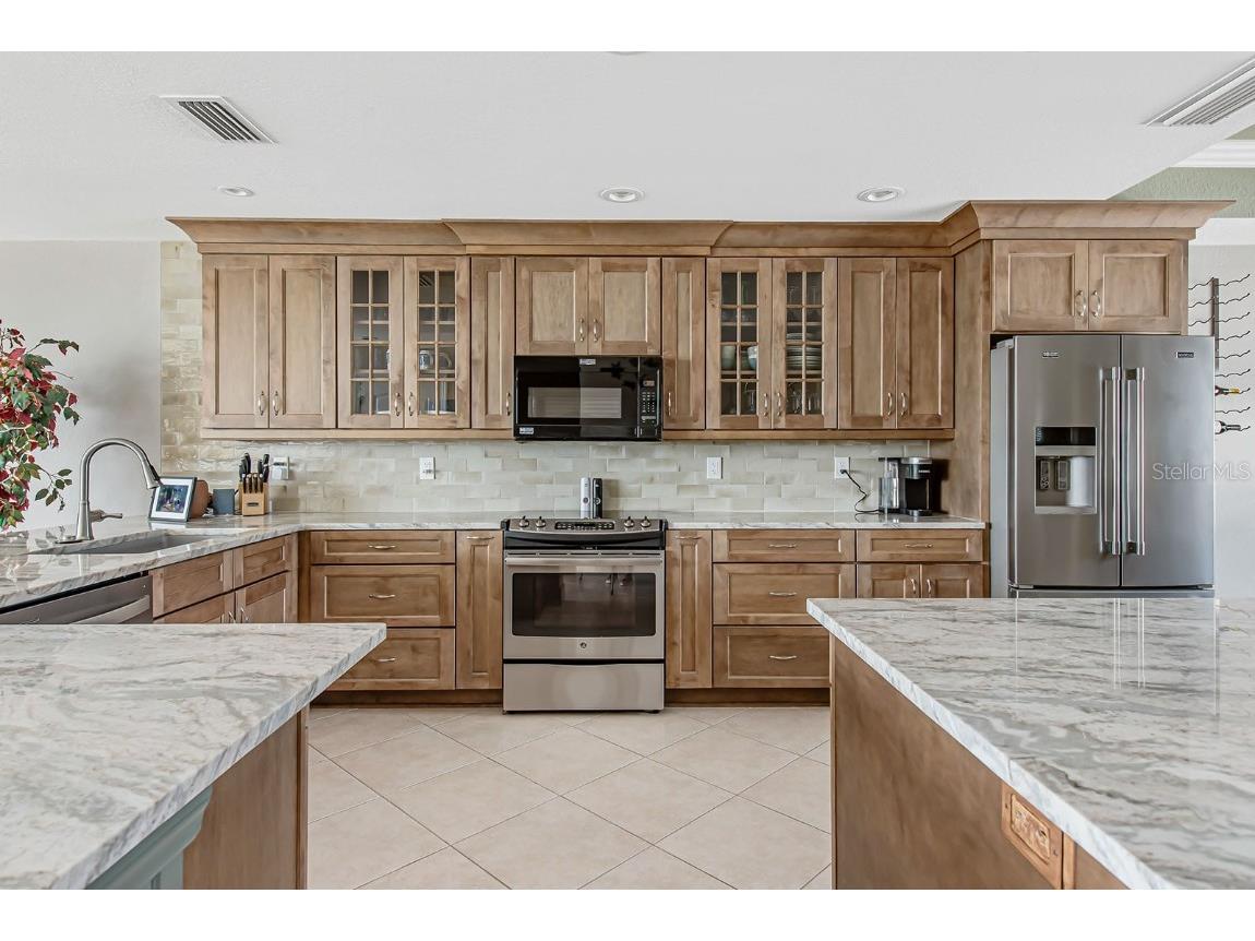 8005 Bay Pointe Drive Englewood FL 34224 - INTRACOASTAL WATERWAY D6145400 image18