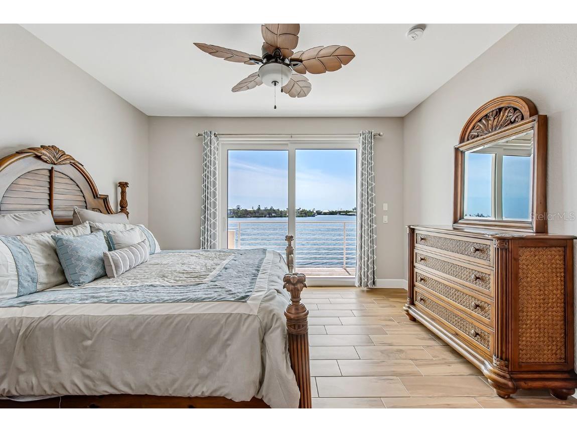 8005 Bay Pointe Drive Englewood FL 34224 - INTRACOASTAL WATERWAY D6145400 image33