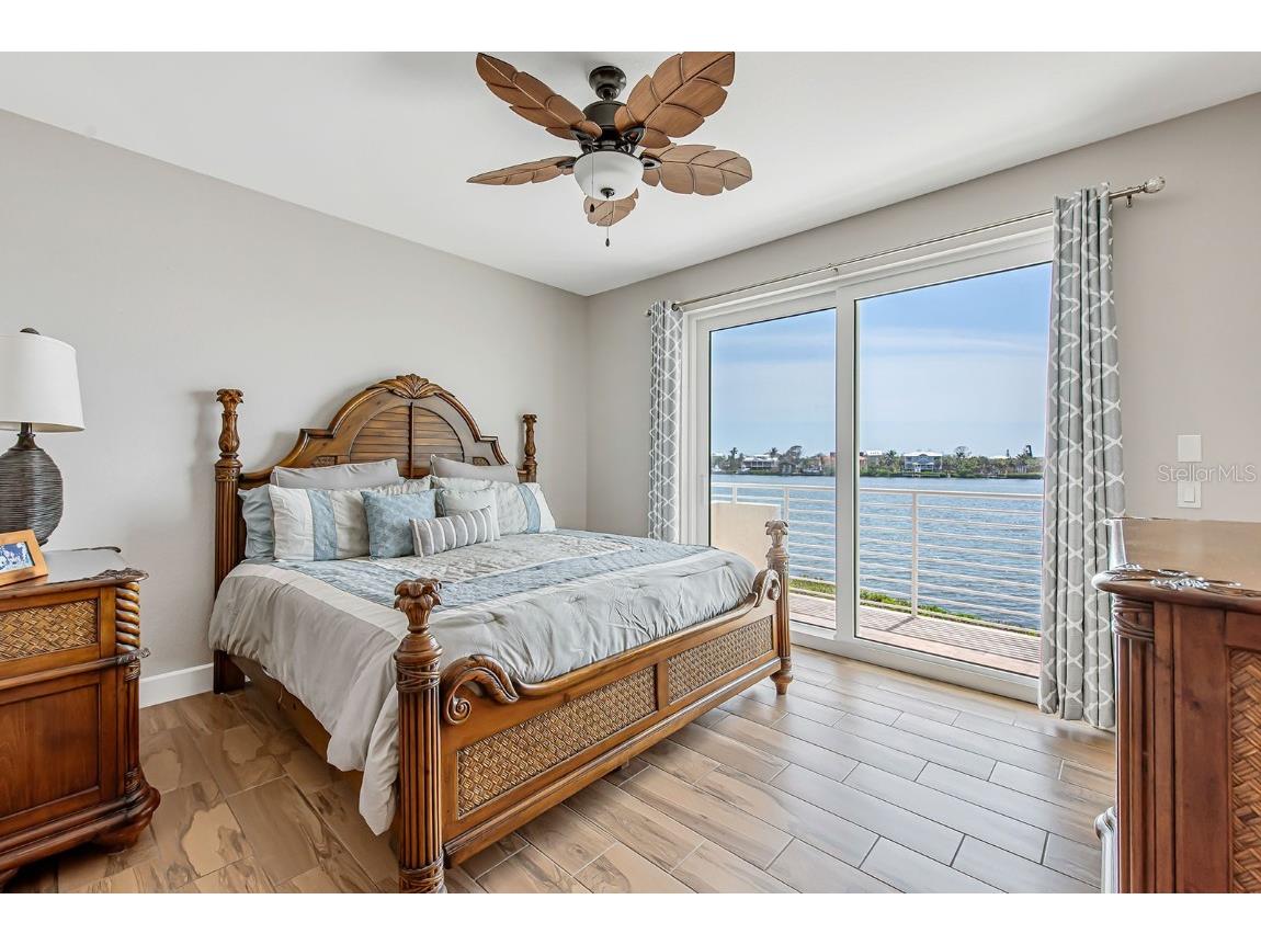 8005 Bay Pointe Drive Englewood FL 34224 - INTRACOASTAL WATERWAY D6145400 image34