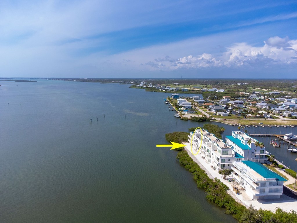 8005 Bay Pointe Drive Englewood FL 34224 - INTRACOASTAL WATERWAY D6145400 image4