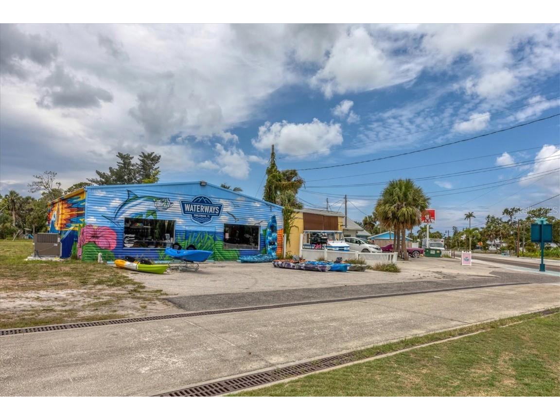 8005 Bay Pointe Drive Englewood FL 34224 - INTRACOASTAL WATERWAY D6145400 image81