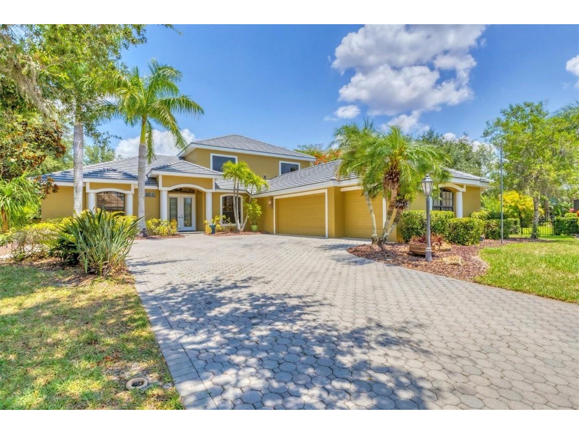 8005 Megan Hammock Way Sarasota FL 34240 A4611663 image1