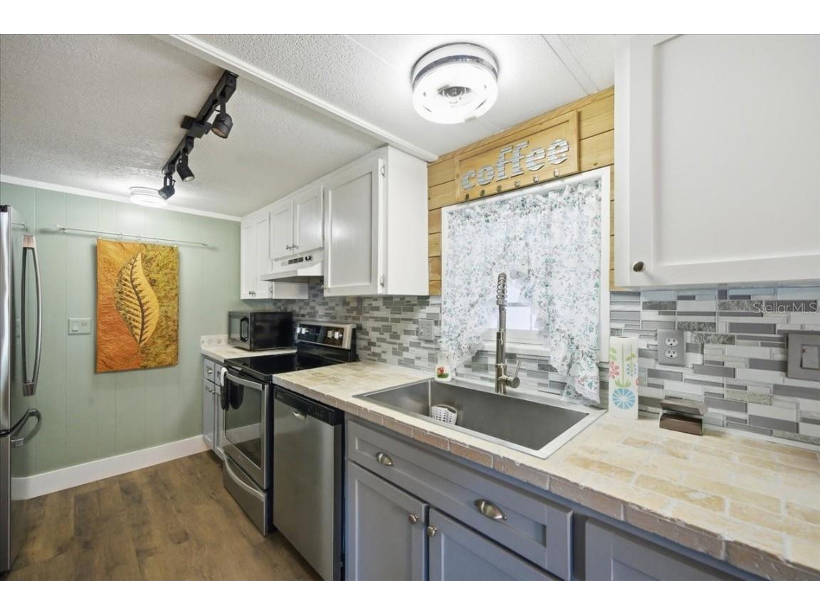 8006 Montrose Avenue Brooksville FL 34613 W7880987 image18