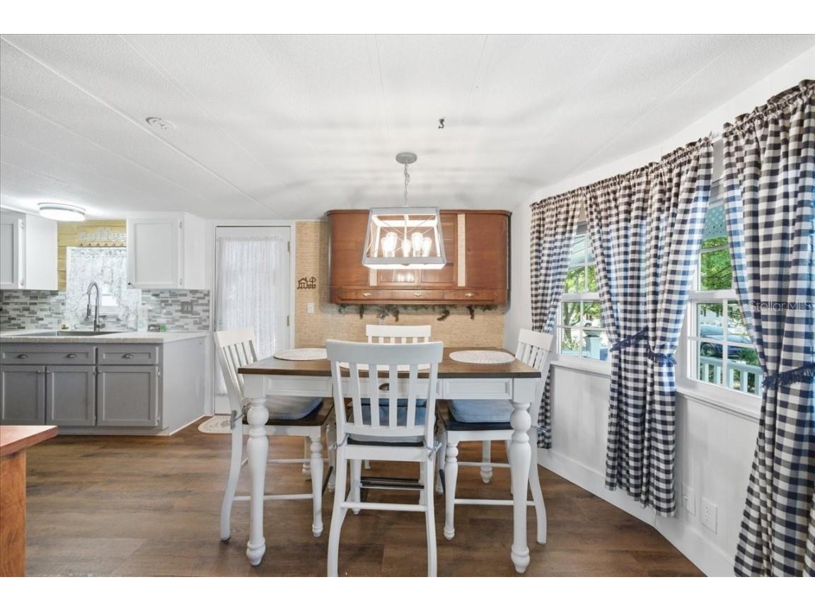 8006 Montrose Avenue Brooksville FL 34613 W7880987 image24