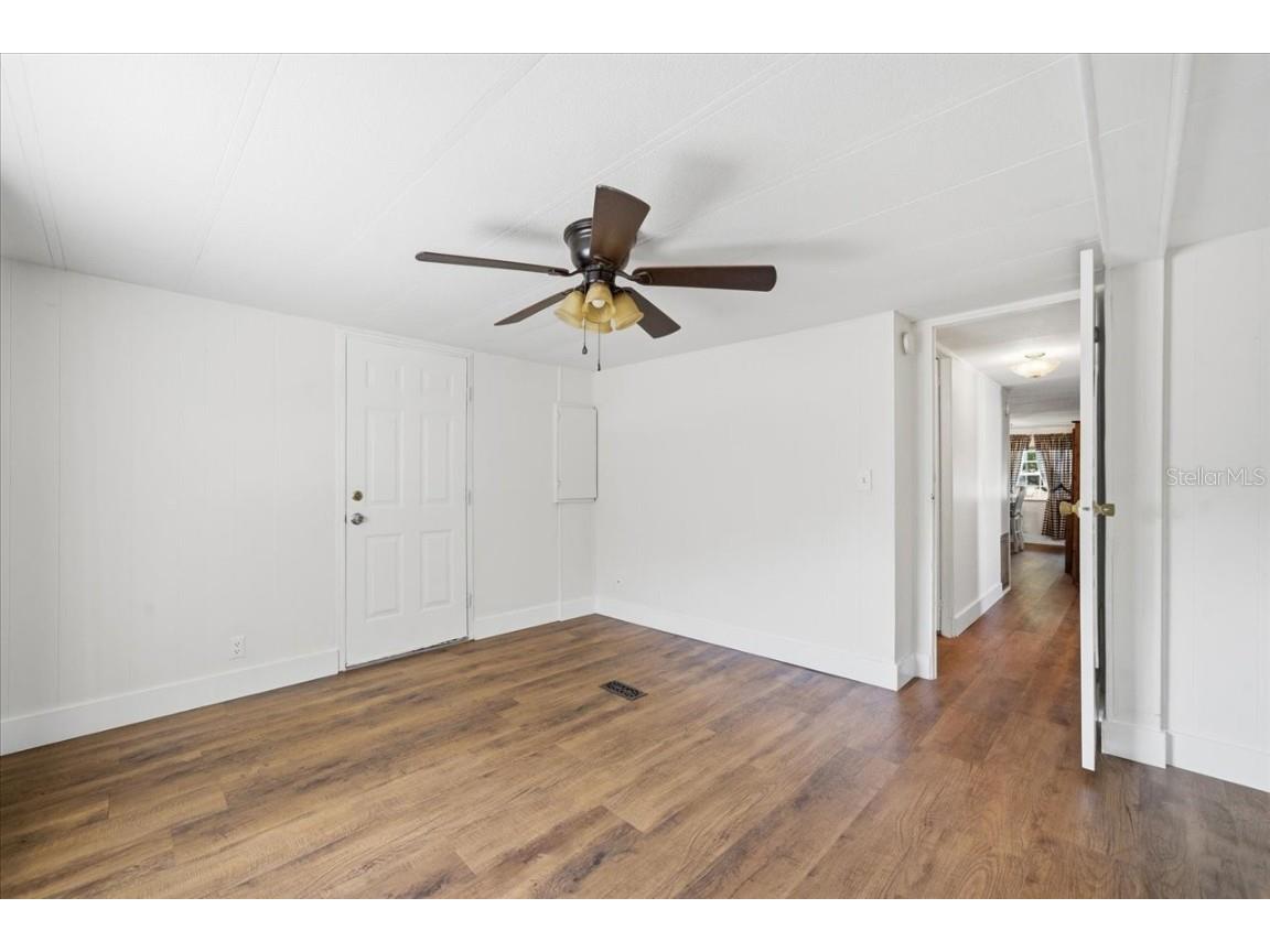 8006 Montrose Avenue Brooksville FL 34613 W7880987 image27