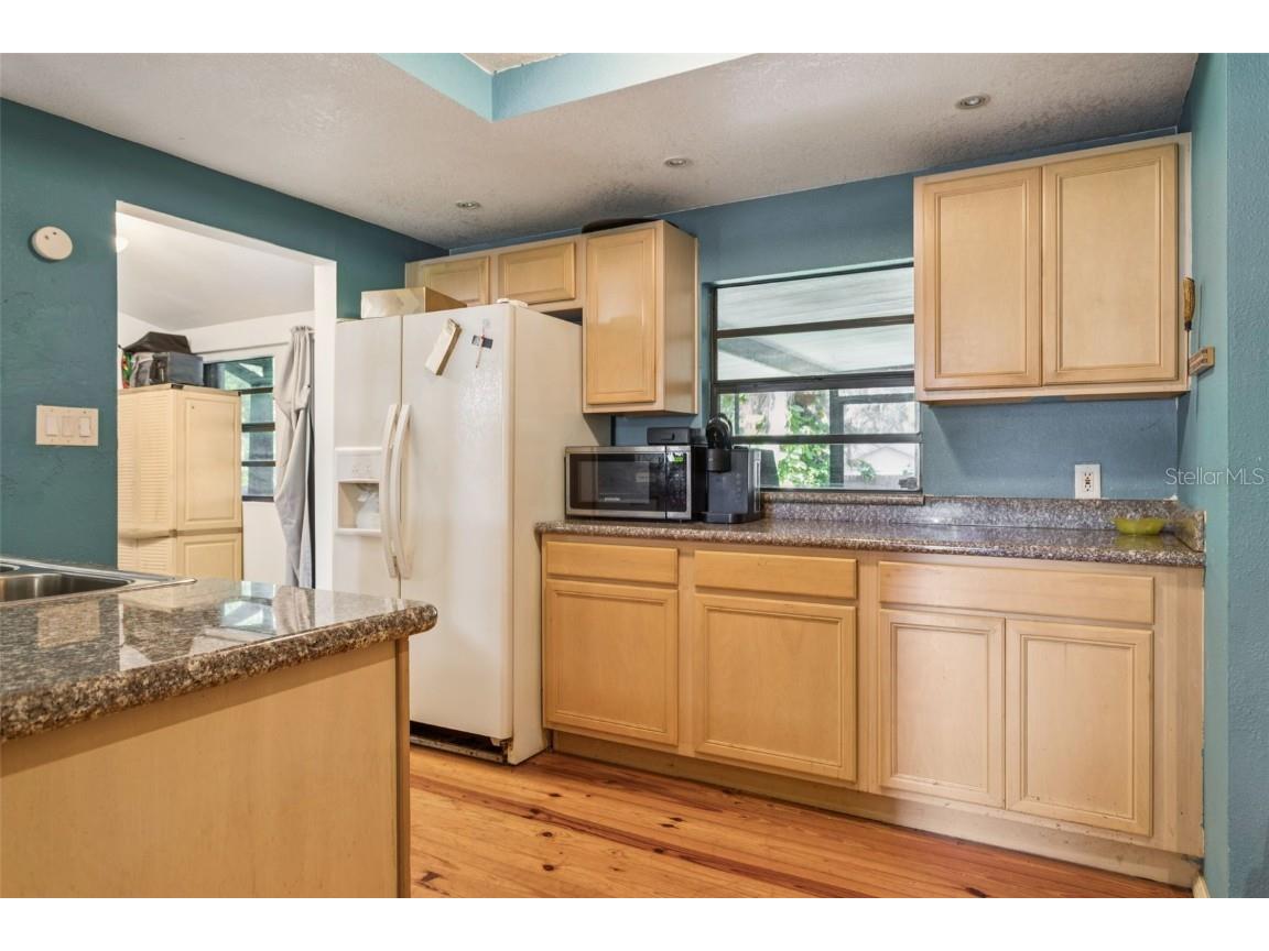 8006 N Temple Place Tampa FL 33617 TB8405465 image9