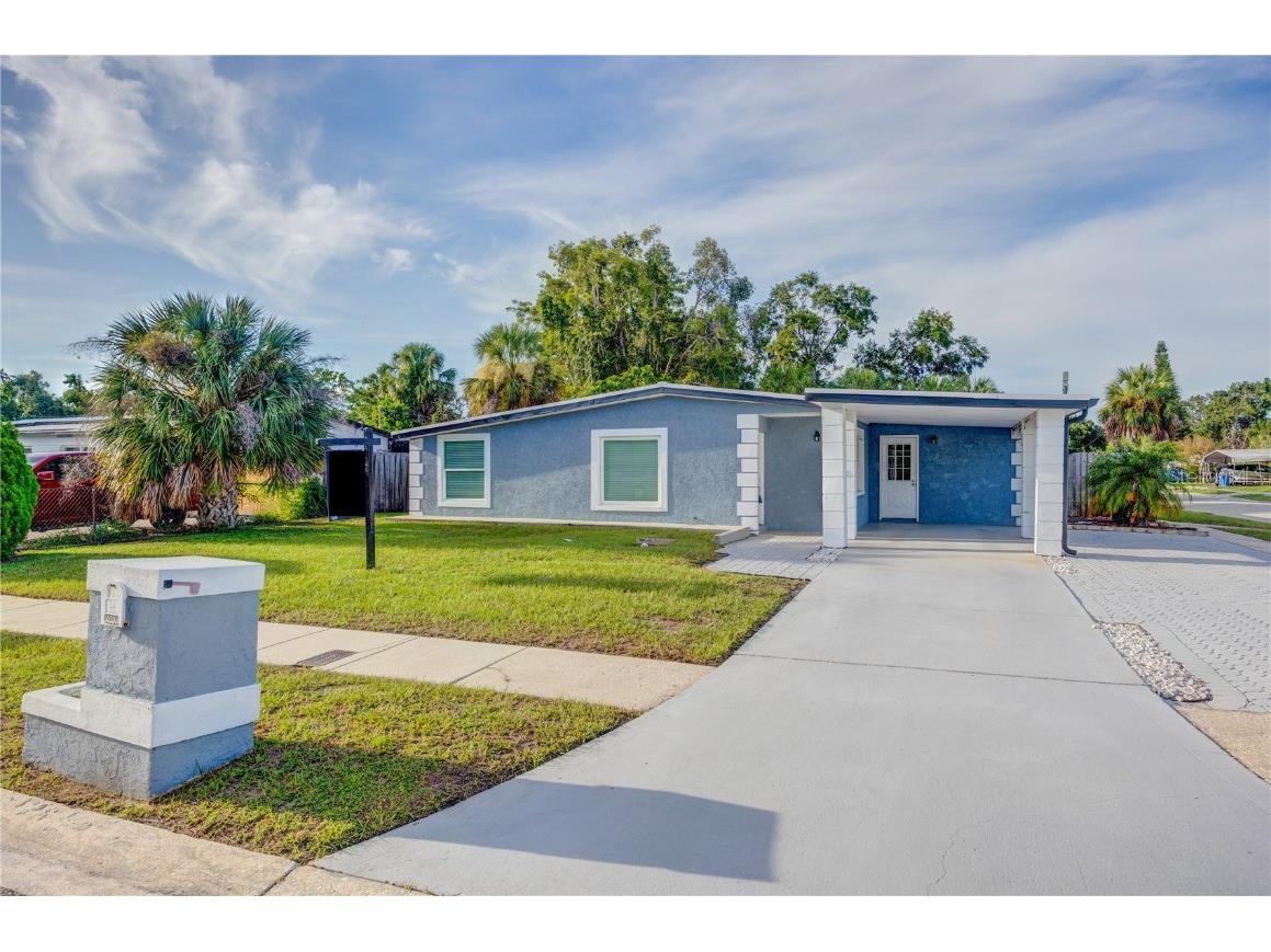 8006 Tanglewood Lane Tampa FL 33615 TB8383980 image1