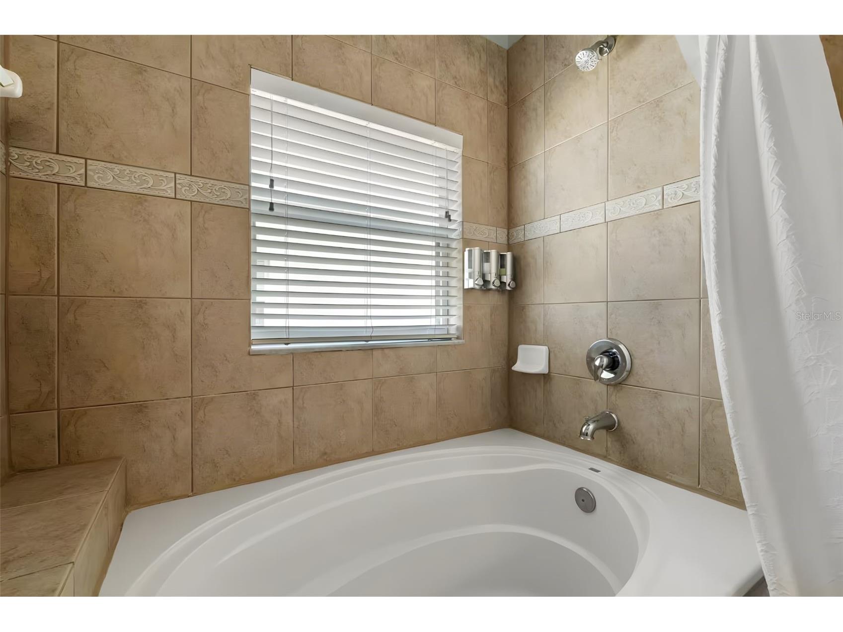 8007 Acadia Estates Court Kissimmee FL 34747 A4676638 image32