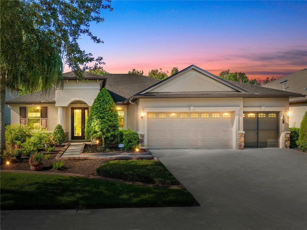 8007 Hampton Lake Drive Tampa FL 33647 - LAKE HAMPTON T3464598 image1