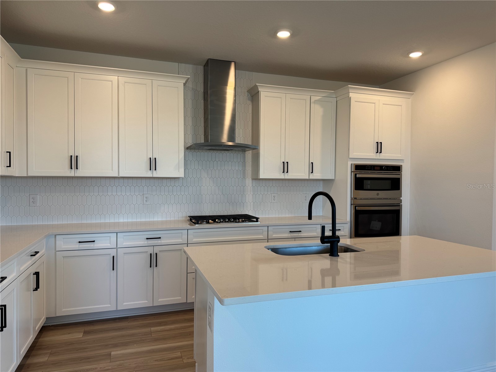 8007 Seaflower Parkway Bradenton FL 34210 A4680497 image10