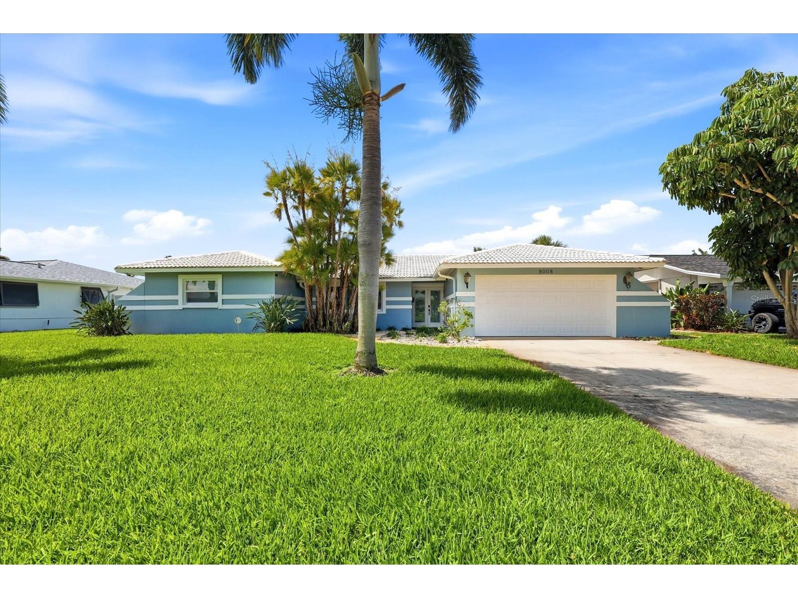 8008 13th Avenue S Saint Petersburg FL 33707 TB8508927 image1