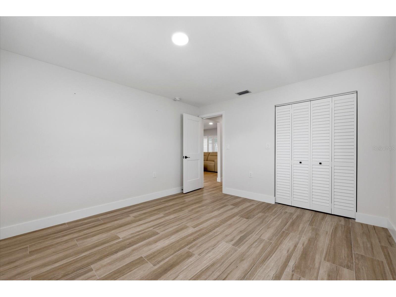 8008 13th Avenue S Saint Petersburg FL 33707 TB8508927 image23