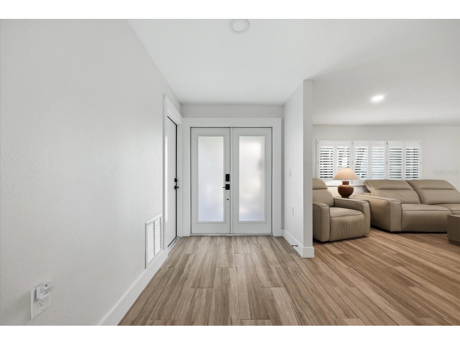 8008 13th Avenue S Saint Petersburg FL 33707 TB8508927 image28