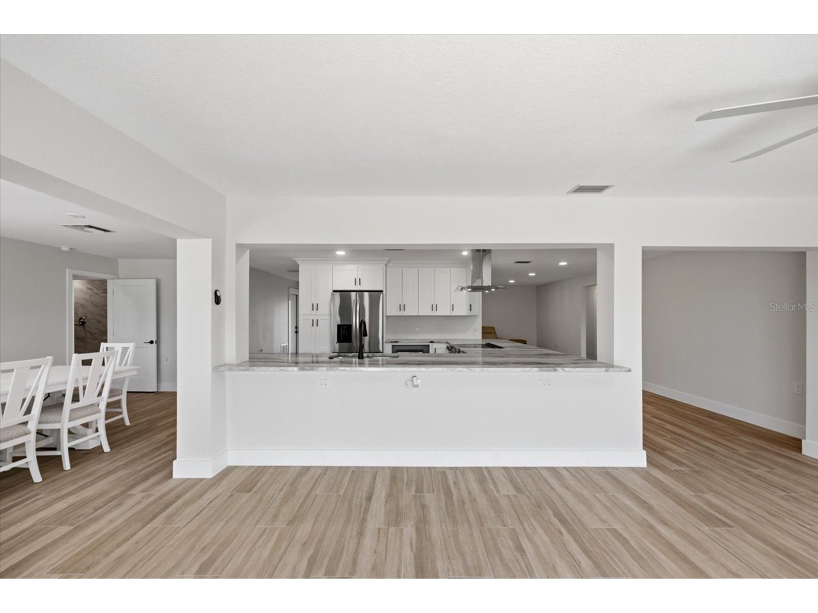 8008 13th Avenue S Saint Petersburg FL 33707 TB8508927 image41