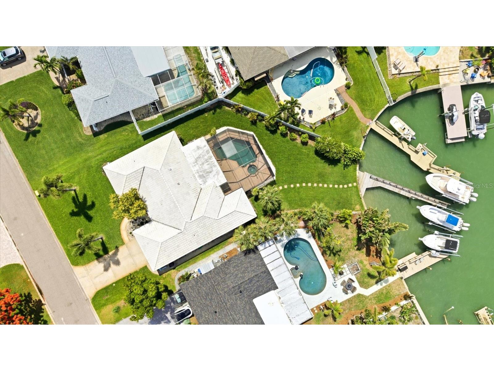 8008 13th Avenue S Saint Petersburg FL 33707 TB8508927 image48
