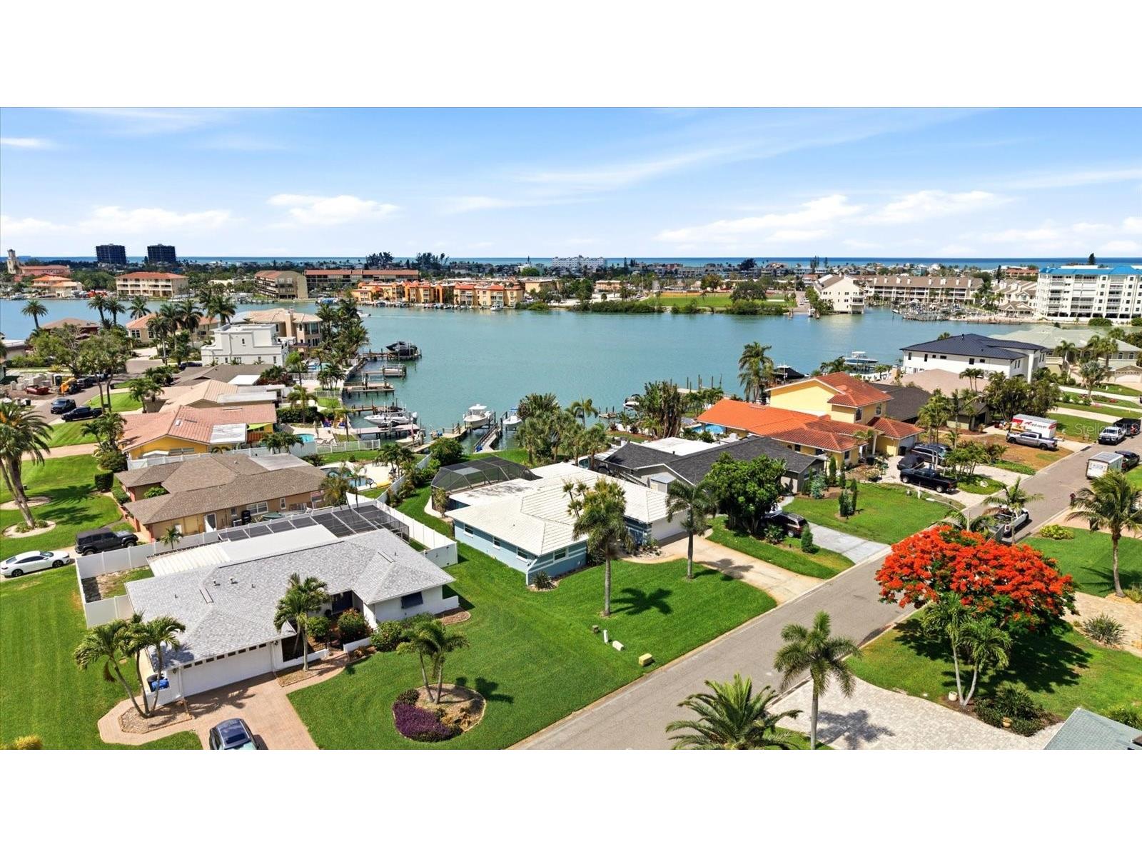 8008 13th Avenue S Saint Petersburg FL 33707 TB8508927 image60