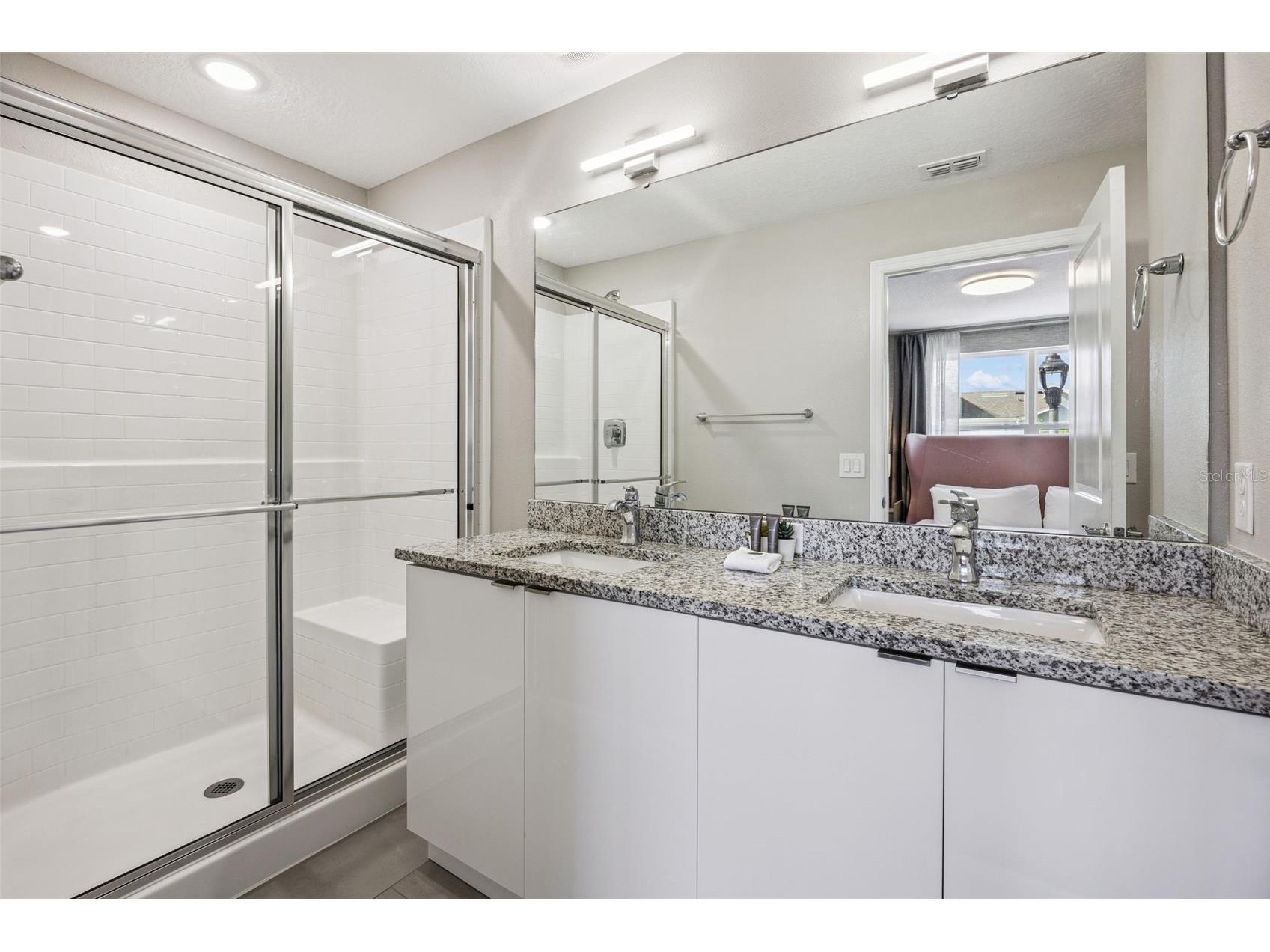 8008 Formosa Valley Place Kissimmee FL 34747 O6397667 image23