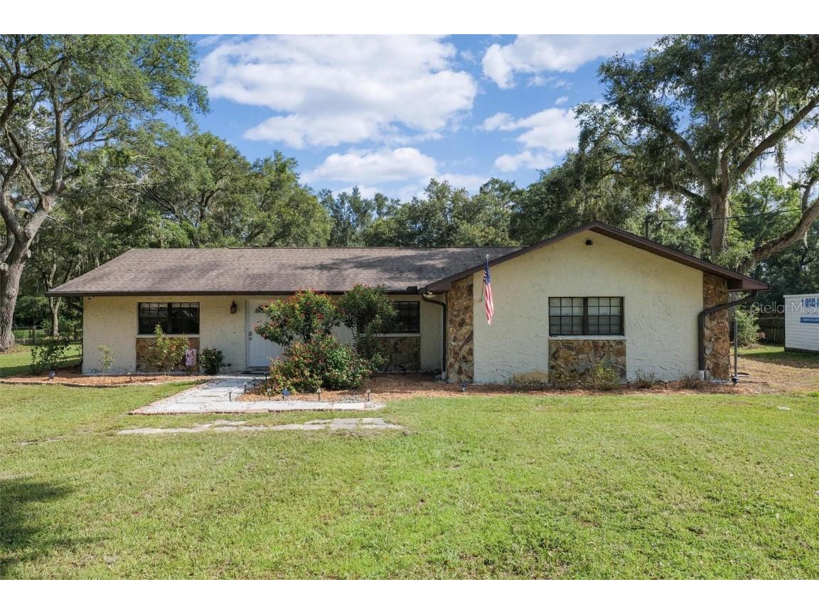 8008 Franklin Road Plant City FL 33565 T3453509 image1