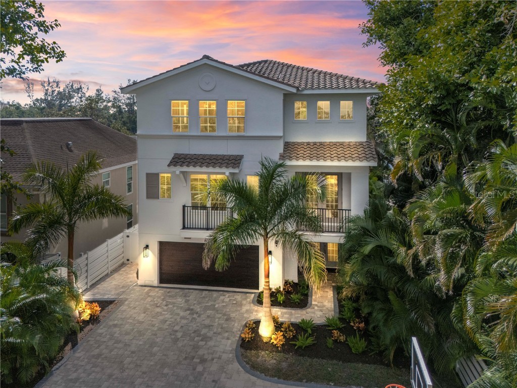 8008 Midnight Pass Road Sarasota FL 34242 - HERON LAGOON A4672889 image4