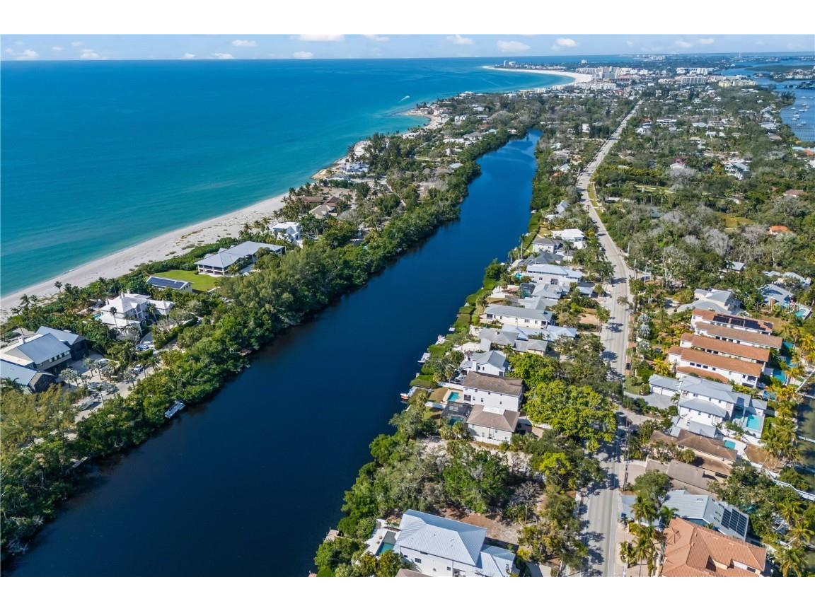 8008 Midnight Pass Road Sarasota FL 34242 - HERON LAGOON A4672889 image58