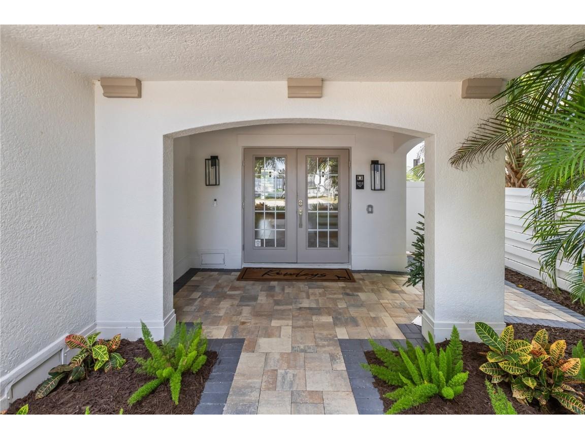 8008 Midnight Pass Road Sarasota FL 34242 - HERON LAGOON A4672889 image6