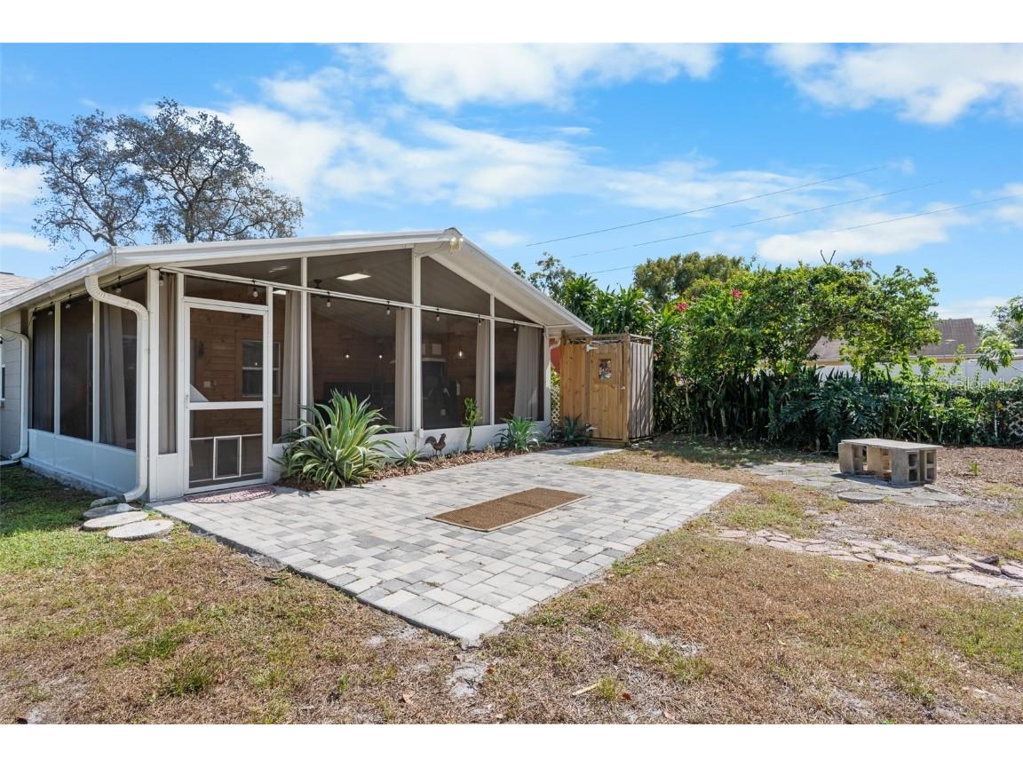 8008 N Gomez Avenue Tampa FL 33614 TB8435359 image32