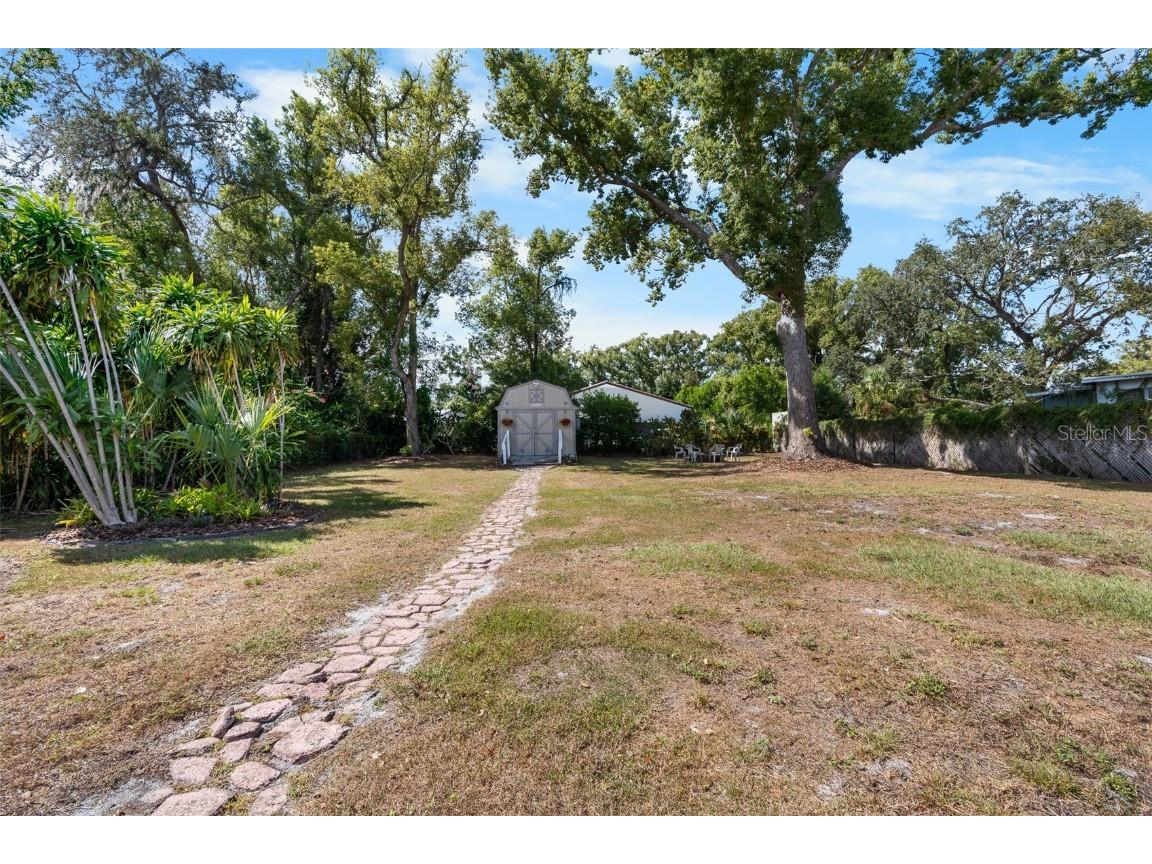 8008 N Gomez Avenue Tampa FL 33614 TB8435359 image35