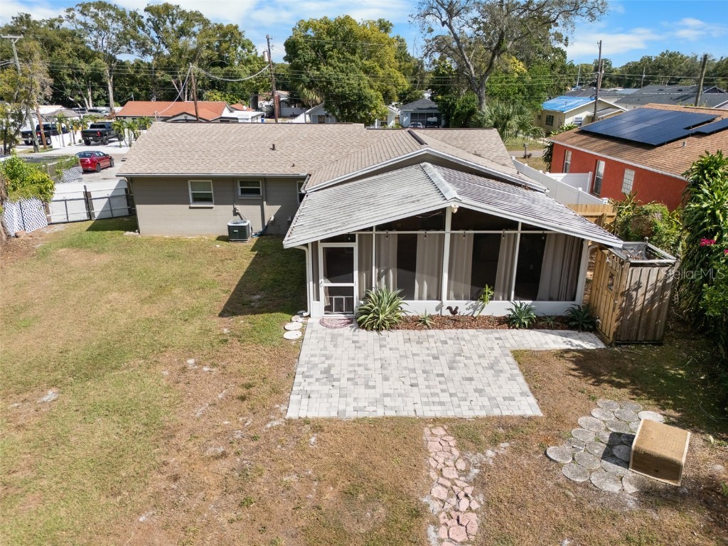 8008 N Gomez Avenue Tampa FL 33614 TB8435359 image40