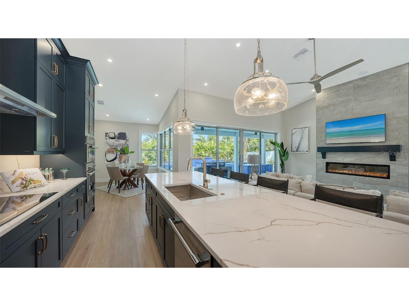 8009 20th Place W Bradenton FL 34209 A4656597 image19