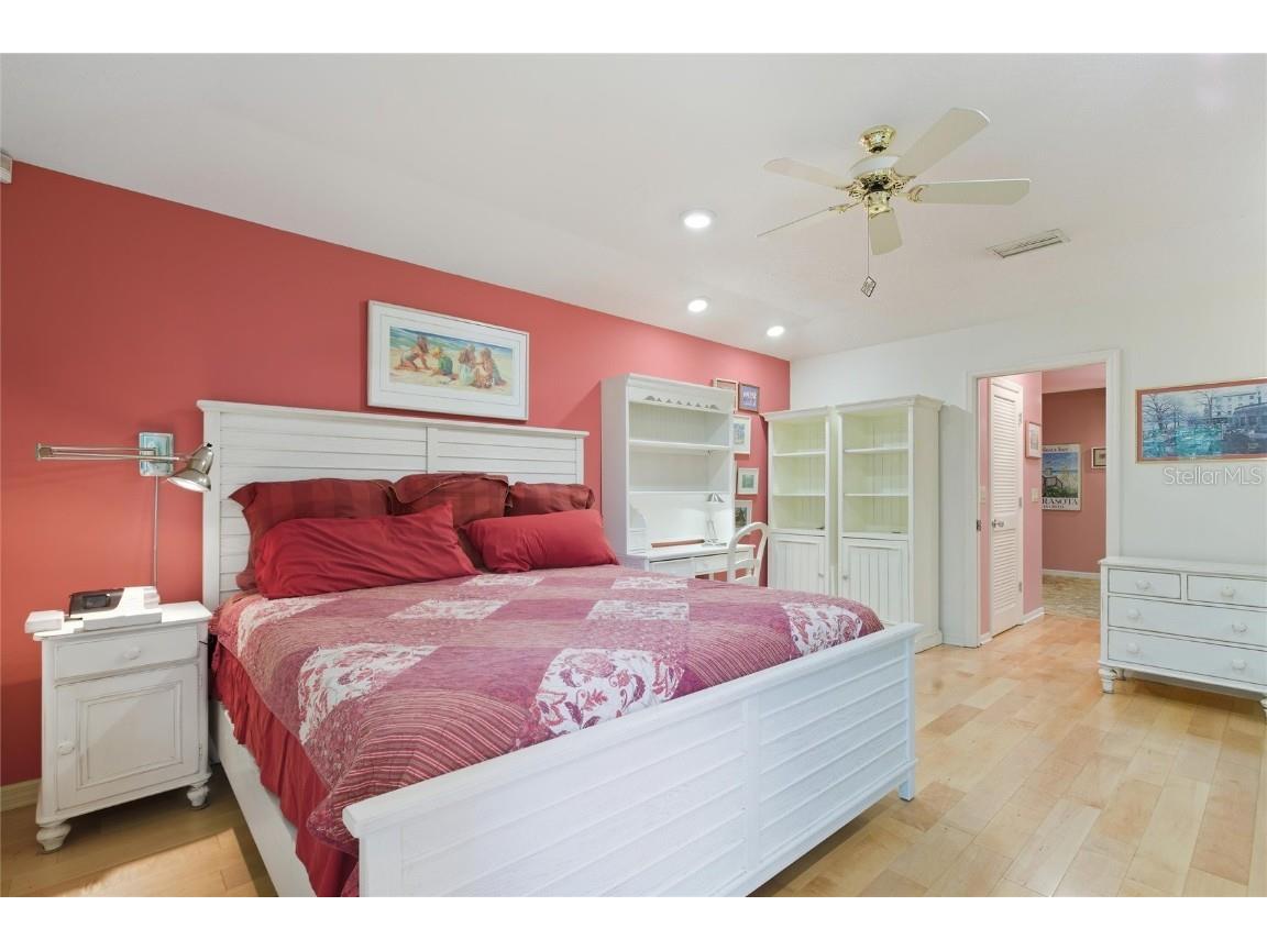 8009 Bobcat Circle Sarasota FL 34238 A4665567 image23