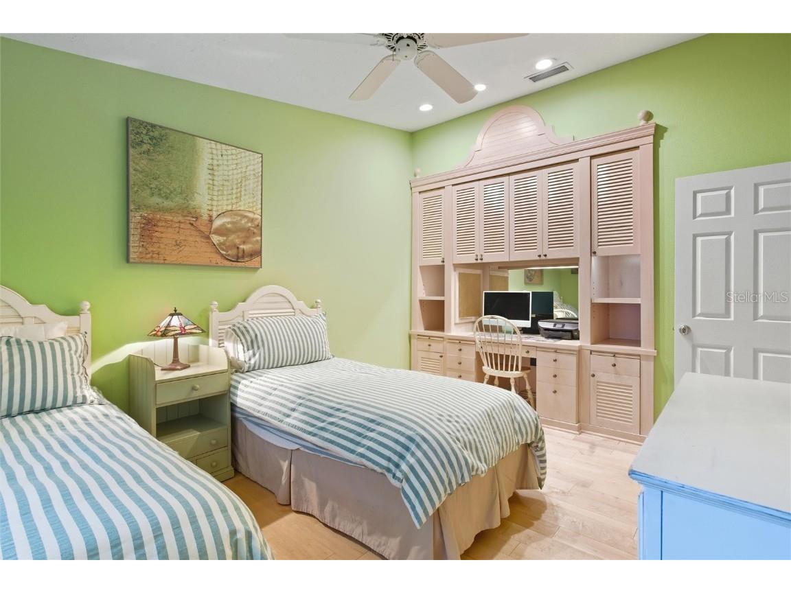 8009 Bobcat Circle Sarasota FL 34238 A4665567 image30