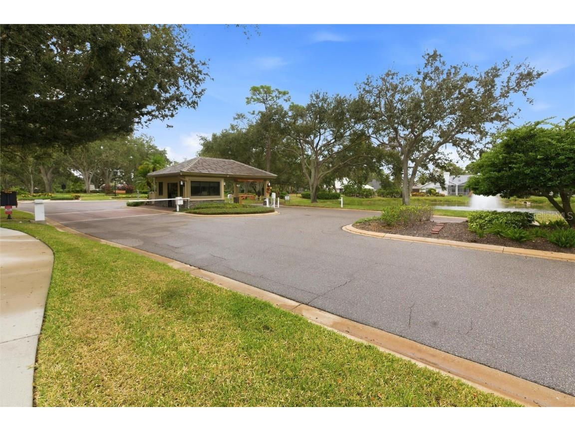 8009 Bobcat Circle Sarasota FL 34238 A4665567 image52