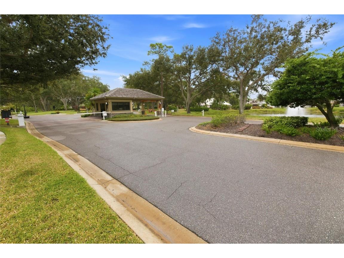 8009 Bobcat Circle Sarasota FL 34238 A4665567 image53