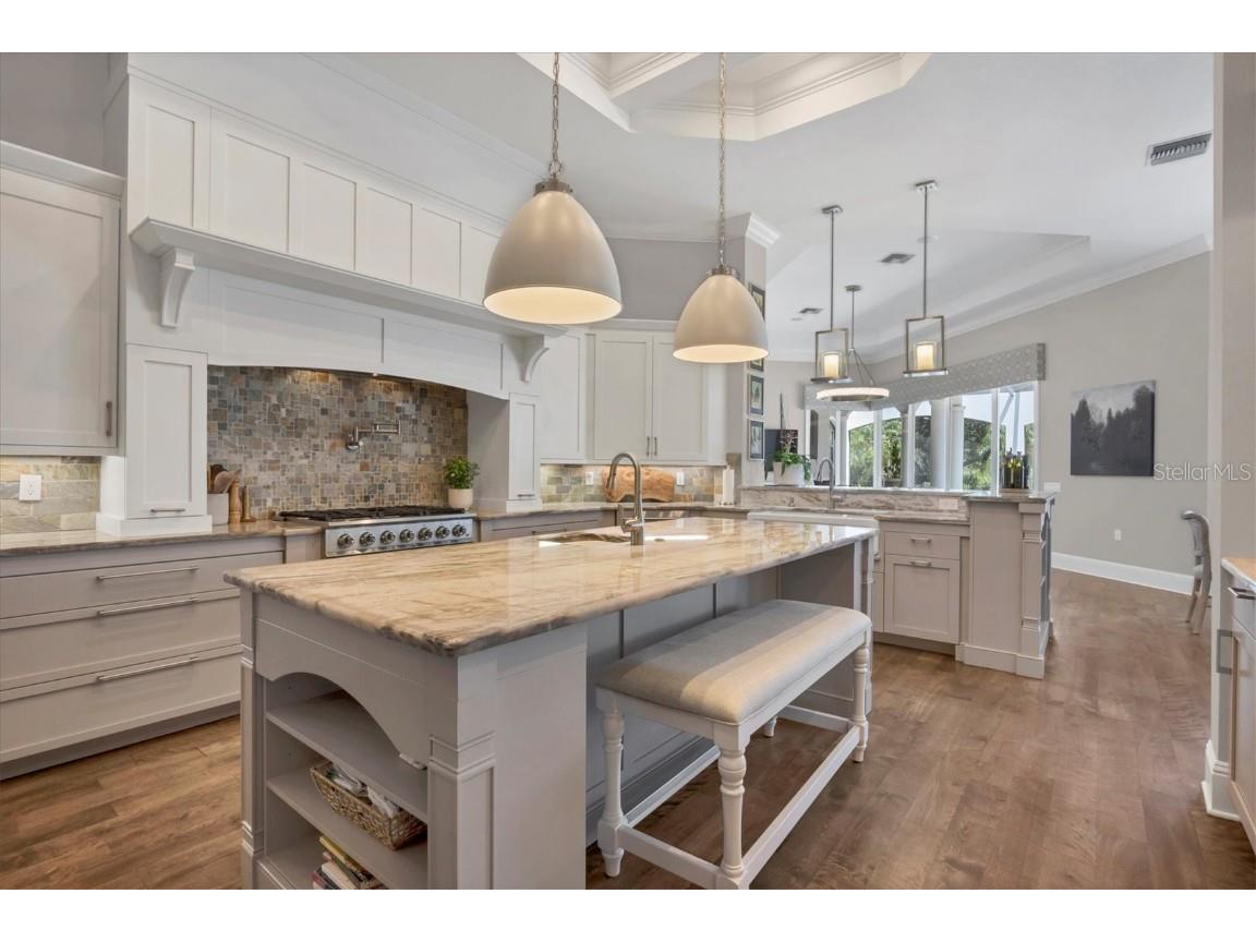 8009 Bounty Lane Bradenton FL 34202 A4663859 image19