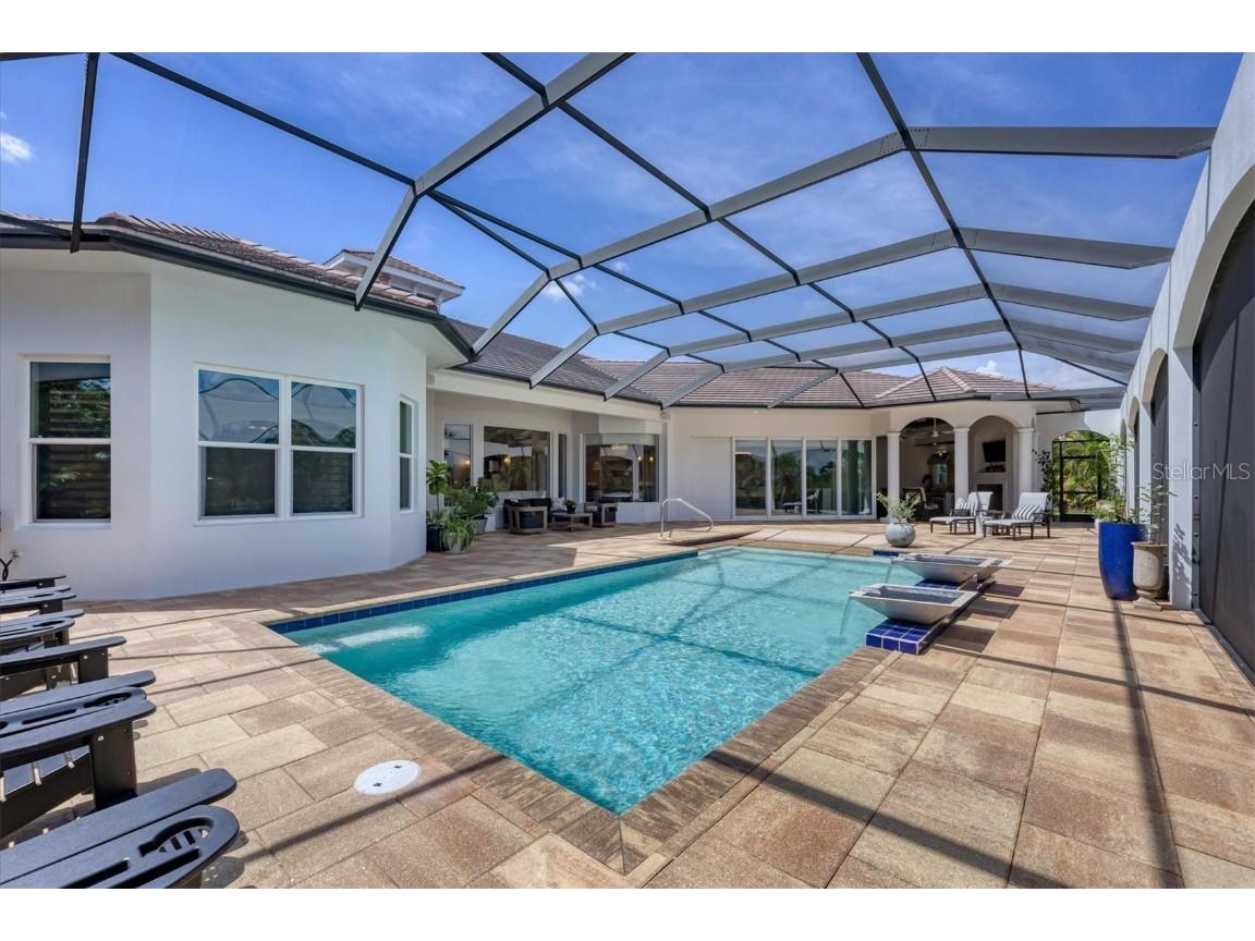 8009 Bounty Lane Bradenton FL 34202 A4663859 image57