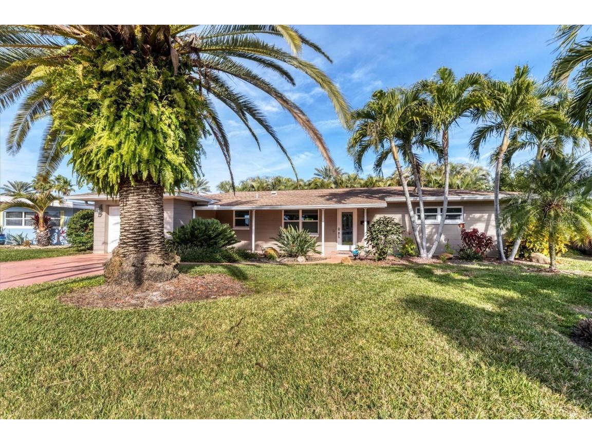 8009 Causeway Boulevard S Saint Petersburg FL 33707 T3425676 image1