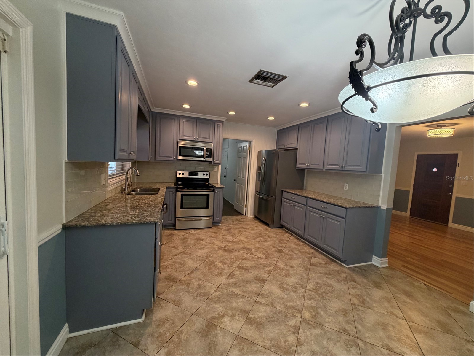 8009 Paulson Lane Tampa FL 33617 TB8520105 image5