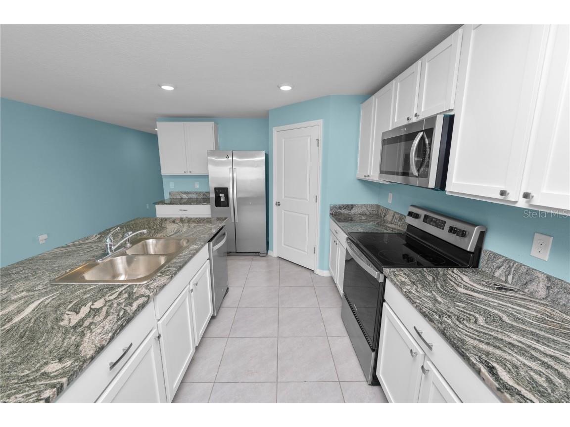 8009 Sail Clover Lane Zephyrhills FL 33540 L4952038 image4