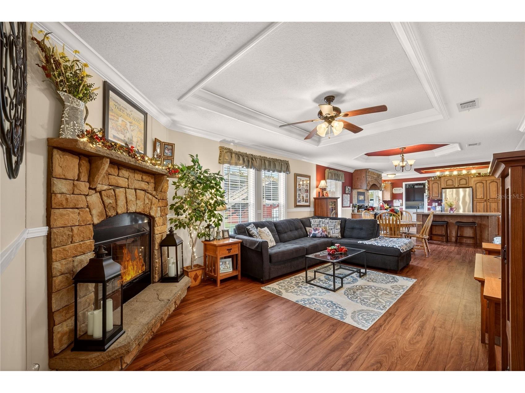 8009 Sergeant Pepper Dr Howey In The Hills FL 34737 - Blue Spring Lake G5108930 image6