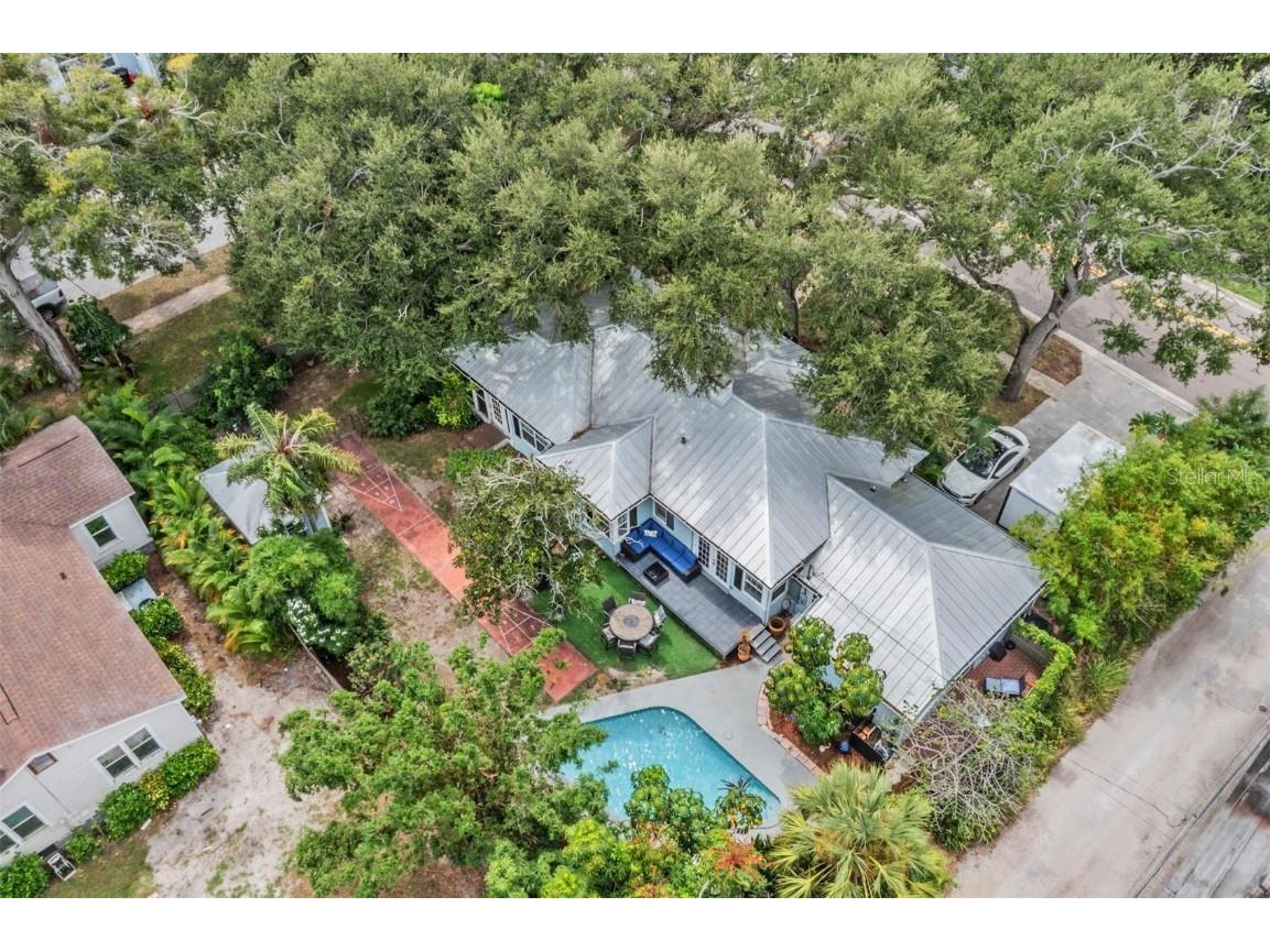 801 22nd Street N Saint Petersburg FL 33713 TB8427343 image1