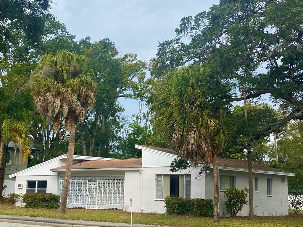 801 38th Avenue N Saint Petersburg FL 33704 U8195934 image1