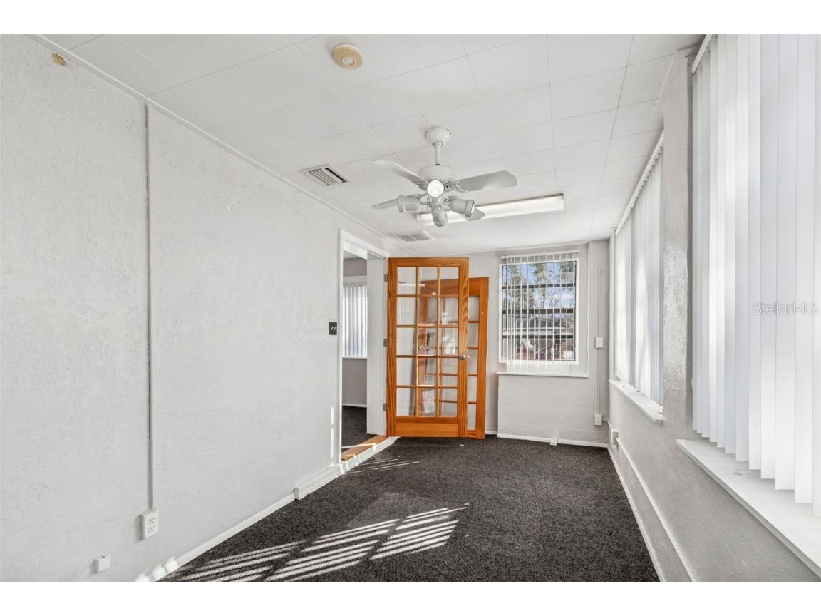 801 49th Street N Saint Petersburg FL 33710 TB8460976 image10