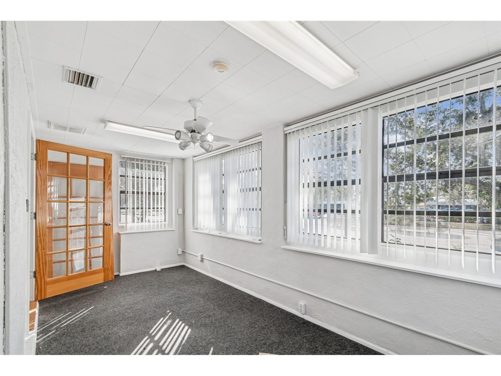 801 49th Street N Saint Petersburg FL 33710 TB8489491 image9