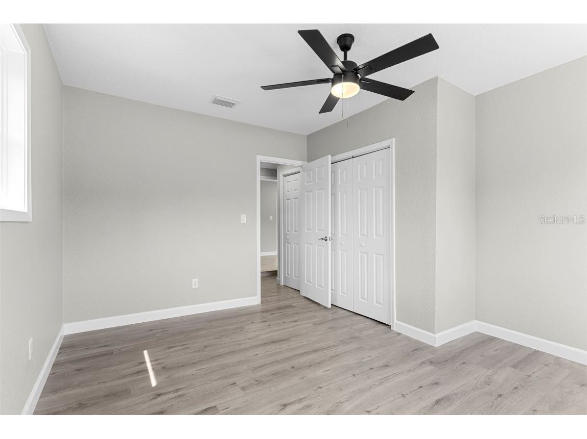 801 63rd Avenue S Saint Petersburg FL 33705 TB8438188 image13